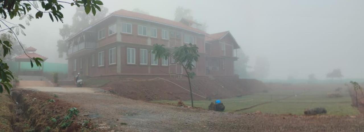Vanvarsha Resort Chandoli ภายนอก รูปภาพ